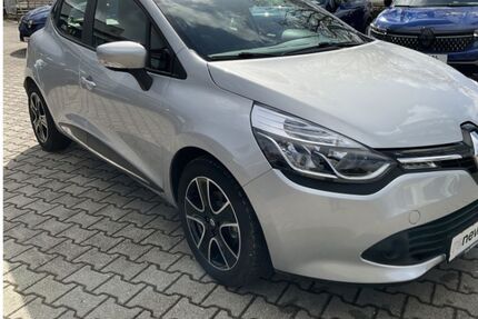 Renault Clio 39.650 km 12.895 &euro; Wolfen 06766