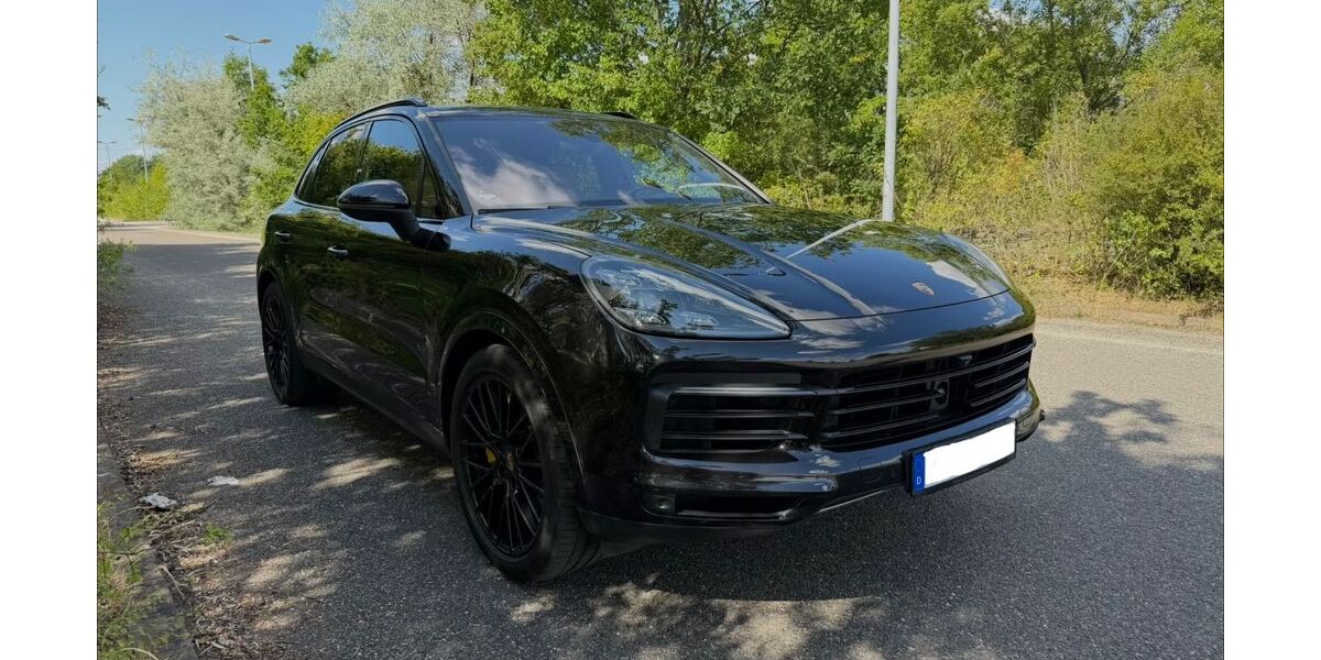 Porsche Cayenne 97.000 km 48.999 &euro; Halle Saale 06116