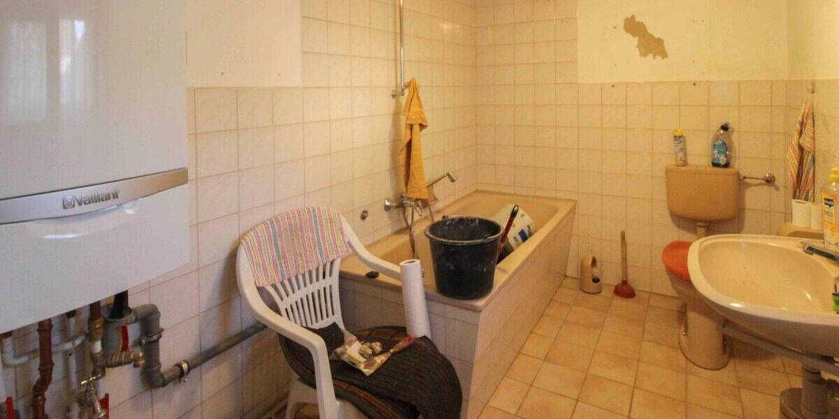 Doppelhaushälfte Bitterfeld-Wolfen Wolfen - 4 Zimmer, 100 m&sup2;, 79.000&euro; | Angebot:26106681