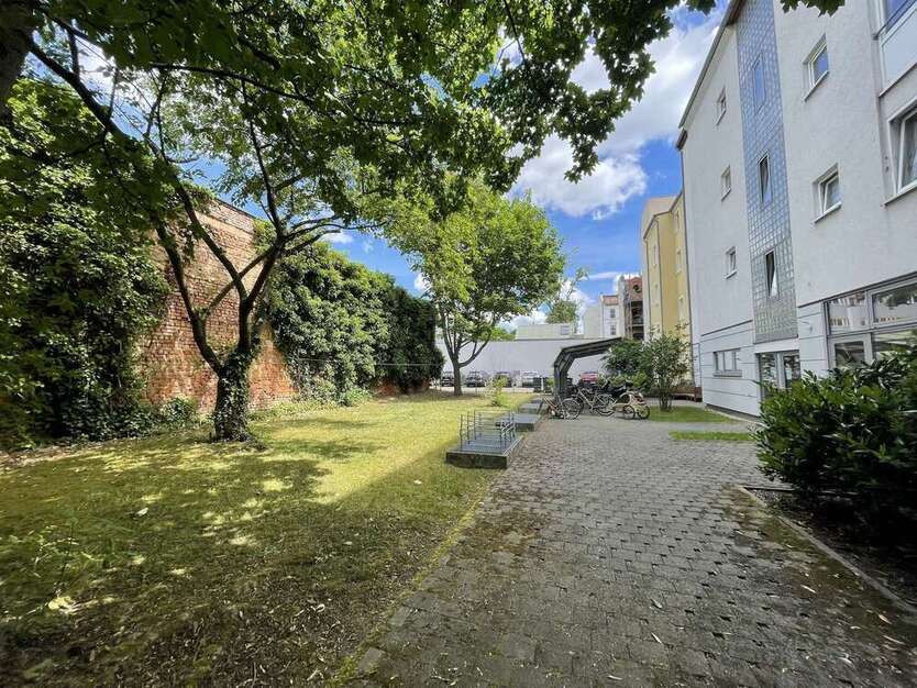 Komfortable 3-Zimmerwohnung mit Loggia in Leipzigs Westen