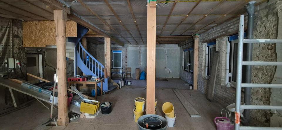 Einfamilienhaus Bad Lauchstädt - 6 Zimmer, 300 m&sup2;, 298.000&euro; | Angebot:25419216