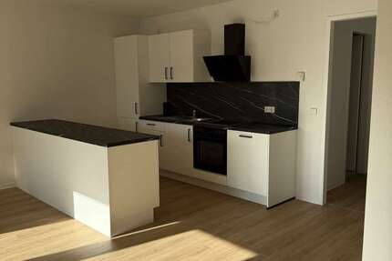 Wohnung Kabelsketal Großkugel - 4 Zimmer, 114 m&sup2;, 825&euro; | Angebot:25335458