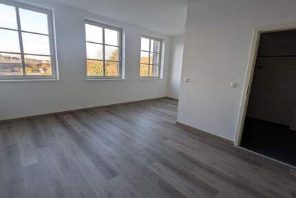 Wohnung Bitterfeld Anhaltsiedlung - 2 Zimmer, 45 m&sup2;, 350&euro; | Angebot:25229081