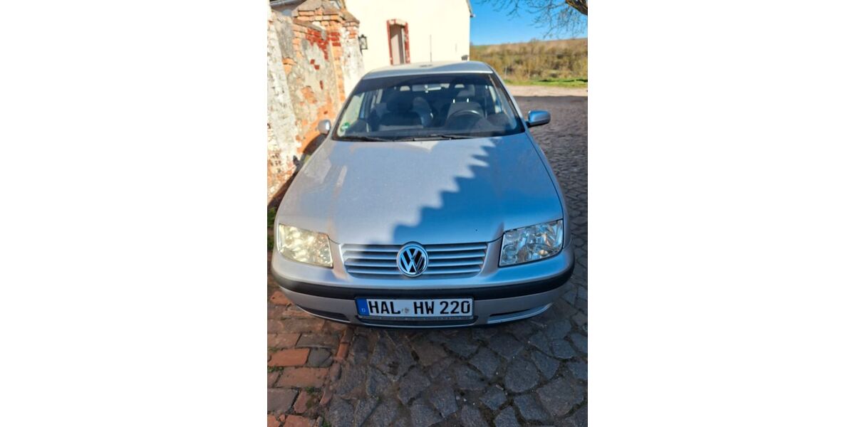 VW Bora 171.449 km 2.600 &euro; Querfurt 06268