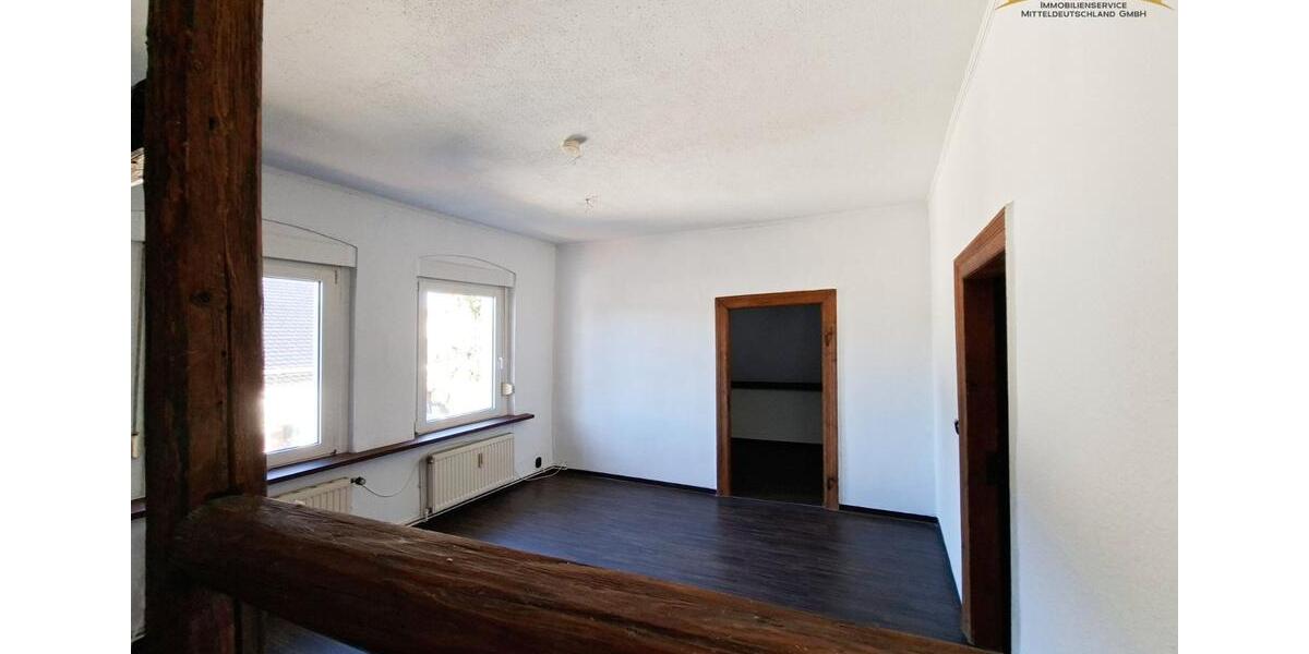 Dachgeschoßwohnung Eisleben (Lutherstadt) - 2 Zimmer, 69 m&sup2;, 483&euro; | Angebot:26177818