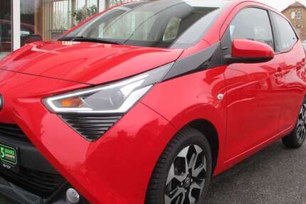 Toyota Aygo 26.152 km 11.990 &euro; Halle 06130