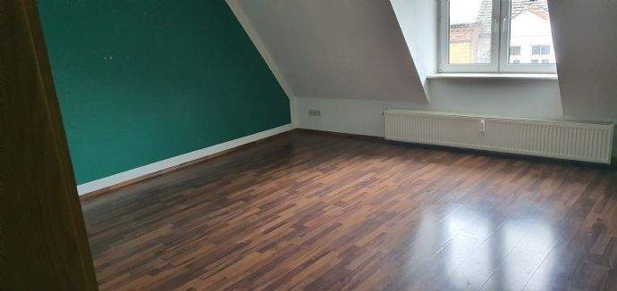 Etagenwohnung Könnern - 3 Zimmer, 69 m&sup2;, 345&euro; | Angebot:23949888