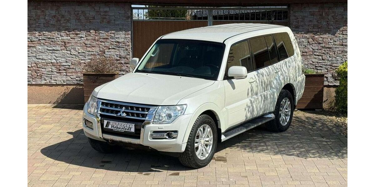 Mitsubishi Pajero 142.715 km 22.999 &euro; Salzatal 06198