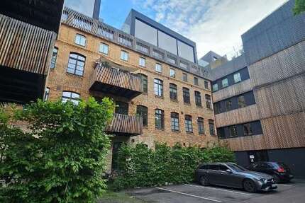 Wohnung zum Mieten in Halle (Saale) 1.810 € 153 m² 4 zimmer
