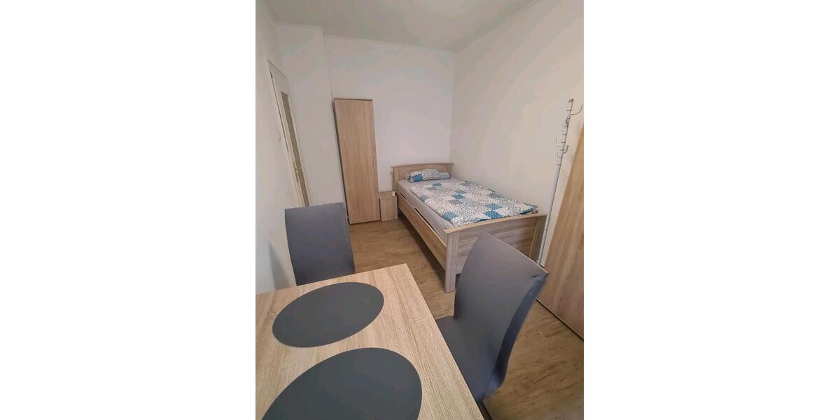 Erdgeschoßwohnung Schkopau - 3 Zimmer, 65 m&sup2;, 99.000&euro; | Angebot:27413897