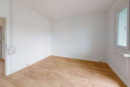 Wohnung Halle Heide-Nord/Blumenau - 2 Zimmer, 50 m&sup2;, 352&euro; | Angebot:27108209