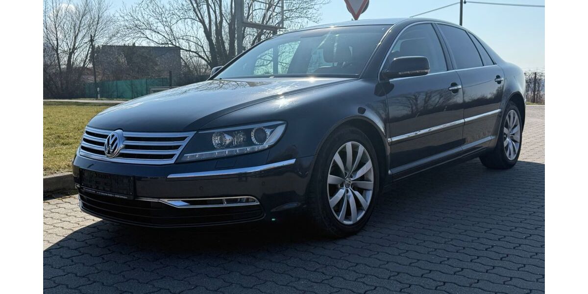 VW Phaeton 235.105 km 9.999 &euro; Schkopau 06258
