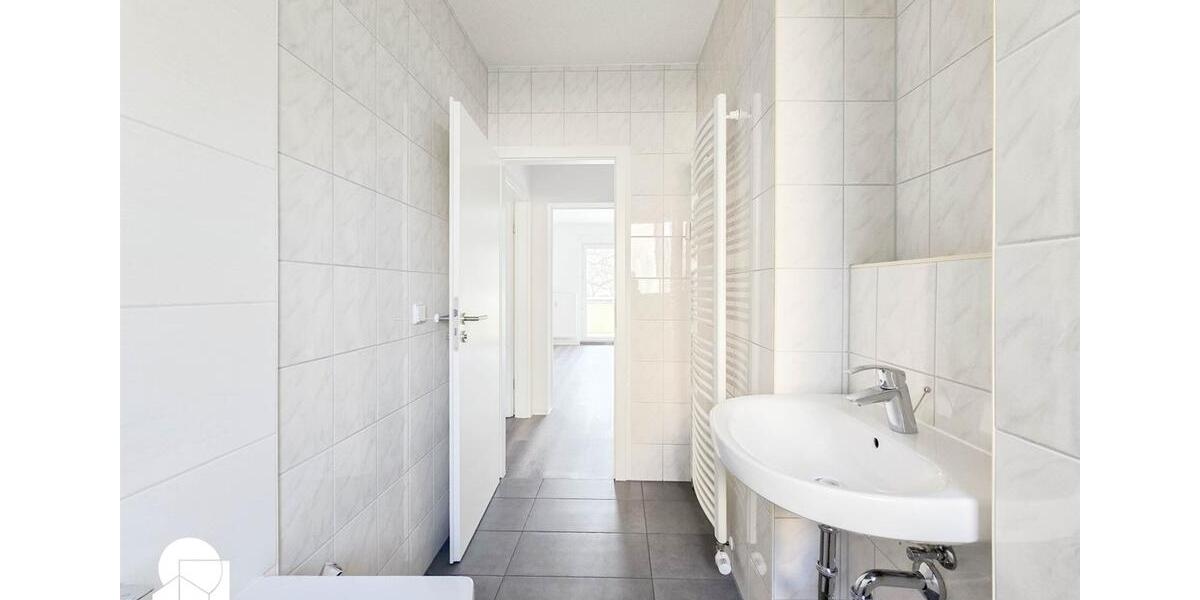 Erdgeschoßwohnung Halle (Saale) Damaschkestraße - 3 Zimmer, 68 m&sup2;, 520&euro; | Angebot:25473529