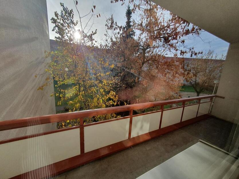 **KLEIN ABER MEIN**hübsche SingleWohnung mit Balkon ab 15.07.2025