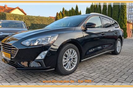 Ford Focus 15.890 km 17.990 &euro; Delitzsch 04509