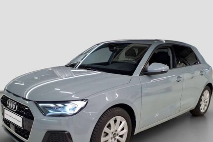 Audi A1 8.730 km 23.920 &euro; Halle (Saale) 06110