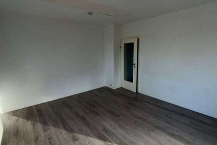 Wohnung Braunsbedra Großkayna - 2 Zimmer, 55 m&sup2;, 255&euro; | Angebot:26781665