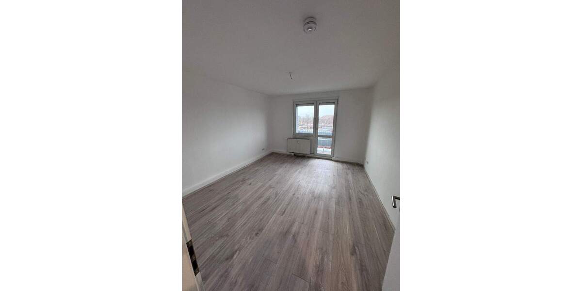 Etagenwohnung Bitterfeld-Wolfen Wolfen - 3 Zimmer, 60 m&sup2;, 480&euro; | Angebot:25355812