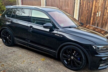 VW Tiguan 106.870 km 36.490 € Bitterfeld 06749