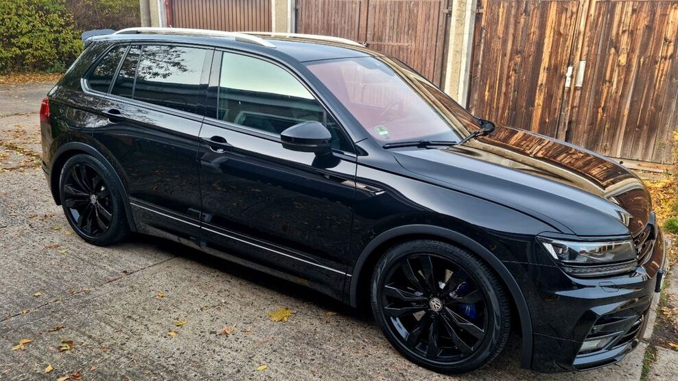 VW Tiguan 106.870 km 36.490 € Bitterfeld 06749