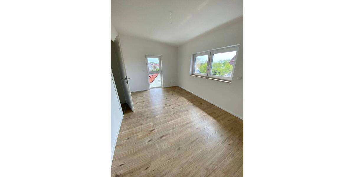 Doppelhaushälfte Salzatal Lieskau - 4 Zimmer, 152 m&sup2;, 1.350&euro; | Angebot:26306031