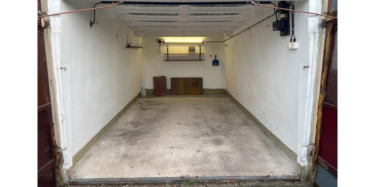 Garagen / Stellplätze Halle (Saale) Halle-Neustadt - 75&euro; | Angebot:25290360