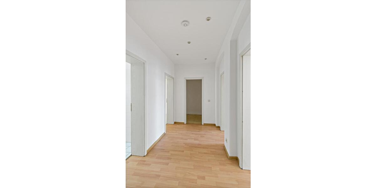 Etagenwohnung Halle (Saale) Büschdorf - 3 Zimmer, 79 m&sup2;, 632&euro; | Angebot:25931817