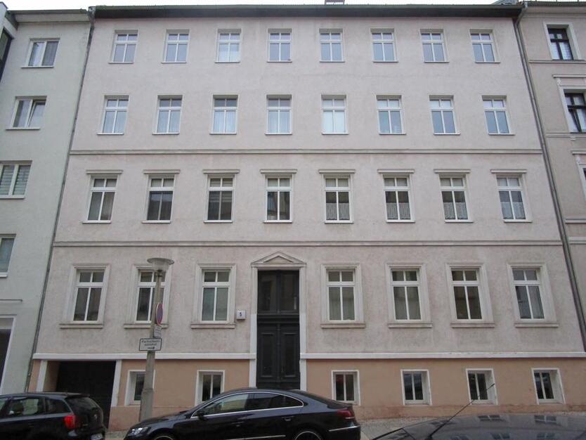Freundliche 3-ZW mit gehobener Innenausstattung und Einbauküche