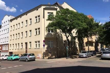 Wohnung ohne DurchgangsZimmer, Bad mit Wanne und Fenster!