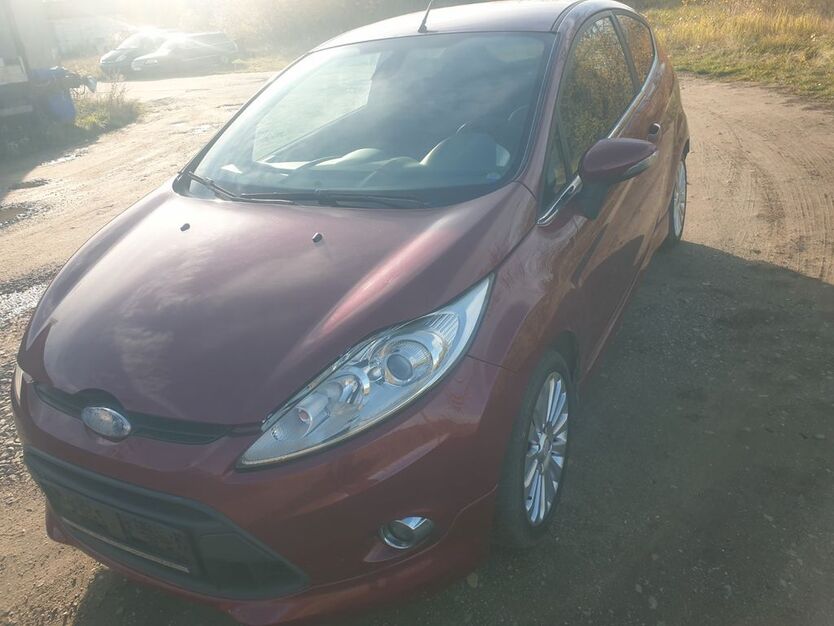 Ford Fiesta 253.400 km 1.400 € Delitzsch 04509