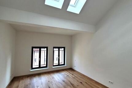 Wohnung Halle (Saale) Damaschkestraße - 3 Zimmer, 77 m&sup2;, 920&euro; | Angebot:25080977