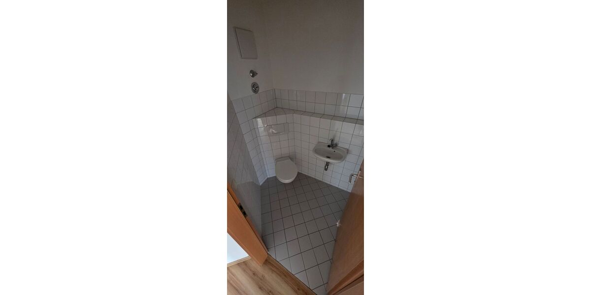 3-Raum-Whg. 83,2 qm 1.OG mit Balkon + TG-Platz - Appartement Schkeuditz Wehlitz | Angebot:27528123