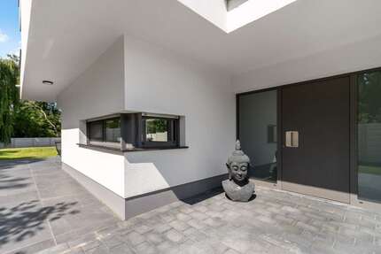 Haus Halle / Nietleben Nietleben - 5 Zimmer, 208 m&sup2;, 1.650.000&euro; | Angebot:27072575