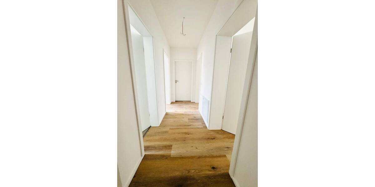 Etagenwohnung Markranstädt - 4 Zimmer, 116 m&sup2;, 1.200&euro; | Angebot:26928762