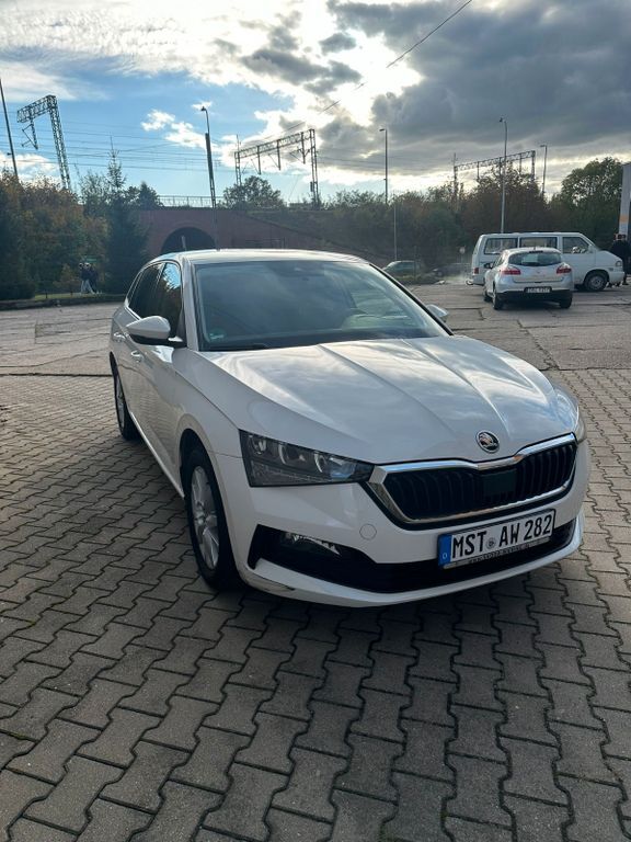 Skoda Scala 220.000 km 8.000 € Halle saale 06112