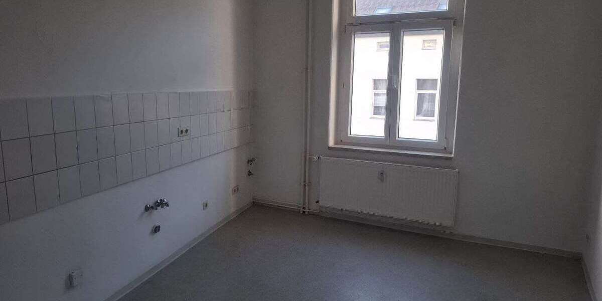 Etagenwohnung Halle Damaschkestraße - 2 Zimmer, 69 m&sup2;, 480&euro; | Angebot:26864505