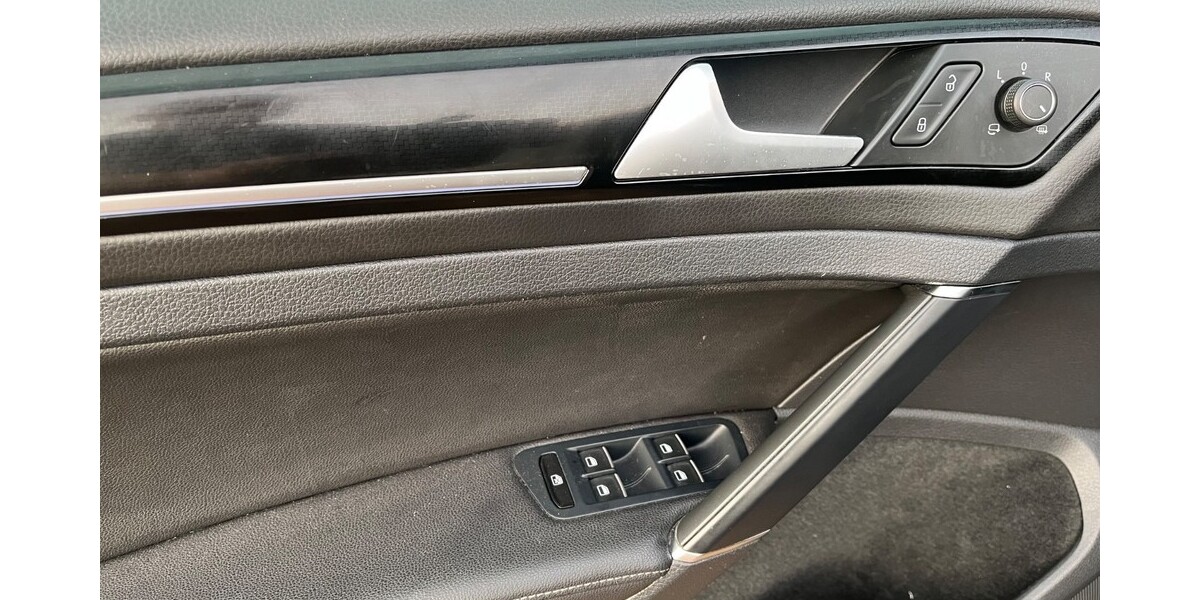 VW Golf R 128.000 km 20.999 &euro; Könnern 06420