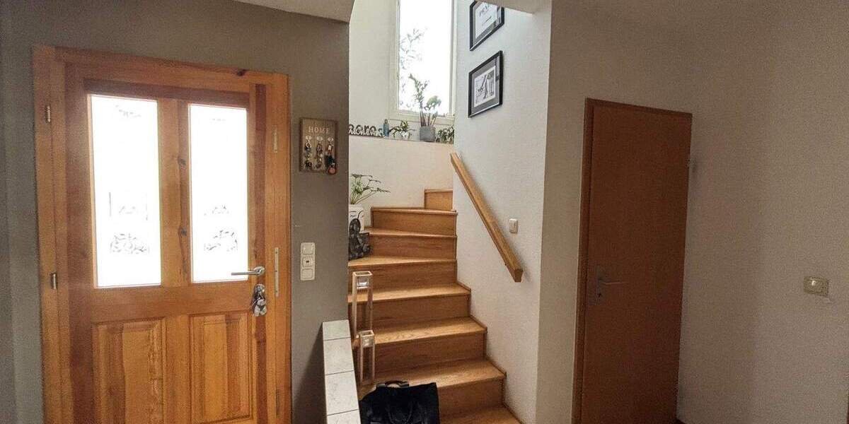 Doppelhaushälfte Schkeuditz - 5 Zimmer, 169 m&sup2;, 440.000&euro; | Angebot:25066654