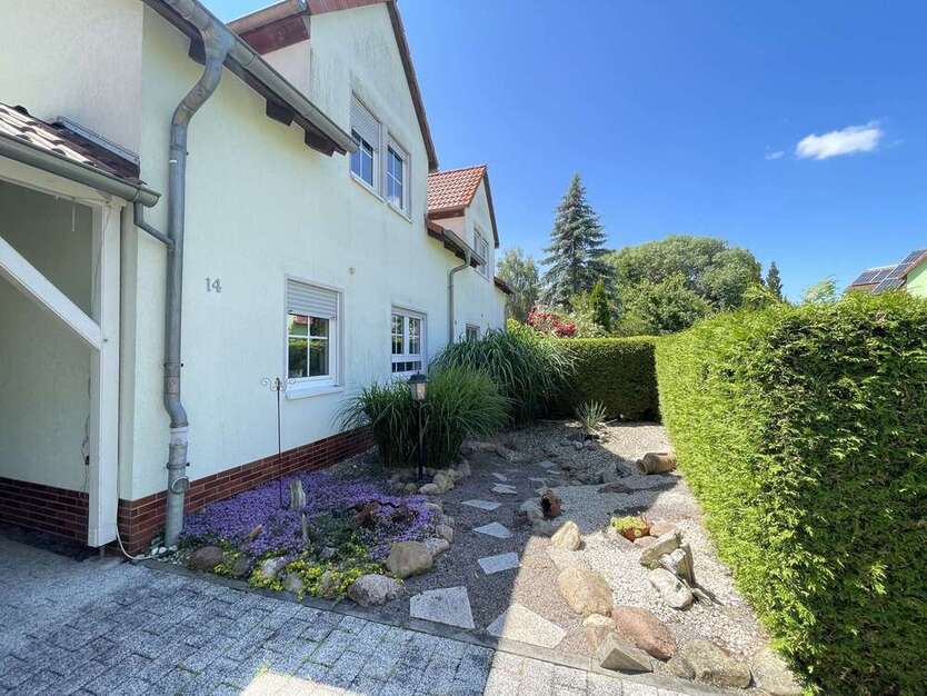 Haus zum Kaufen in Leuna 373.000 € 142 m²