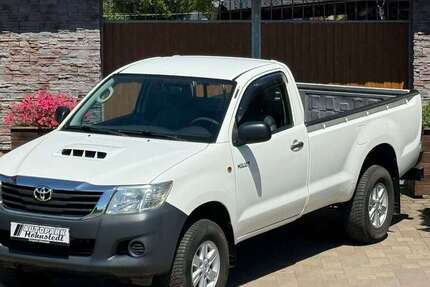 Toyota Hilux 207.841 km 17.900 &euro; Salzatal OT Höhnstedt 06198