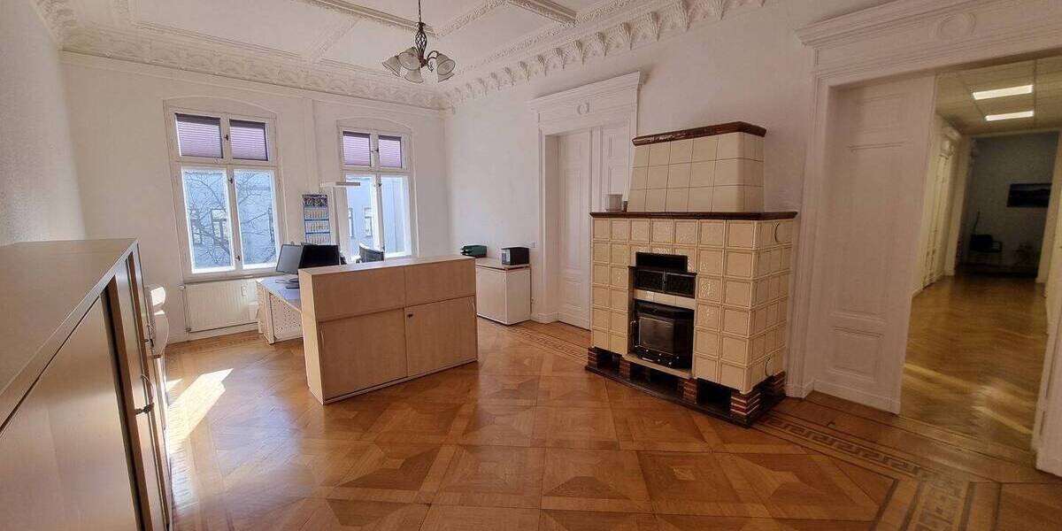 Gewerbeobjekt Halle (Saale) Innenstadt - 6 Zimmer, 191 m&sup2;, 2.100&euro; | Angebot:26891817