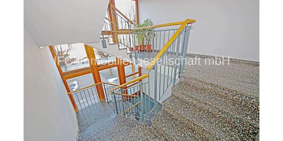 Etagenwohnung Bitterfeld-Wolfen Bitterfeld - 3 Zimmer, 67 m&sup2;, 125.000&euro; | Angebot:25156429