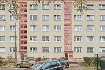 Wohnung Halle (Saale) Halle-Neustadt - 2 Zimmer, 49 m&sup2;, 55.000&euro; | Angebot:25380492