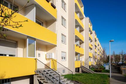 Alles Neu macht der Mai - Erstbezug nach Sanierung 3 zimmer