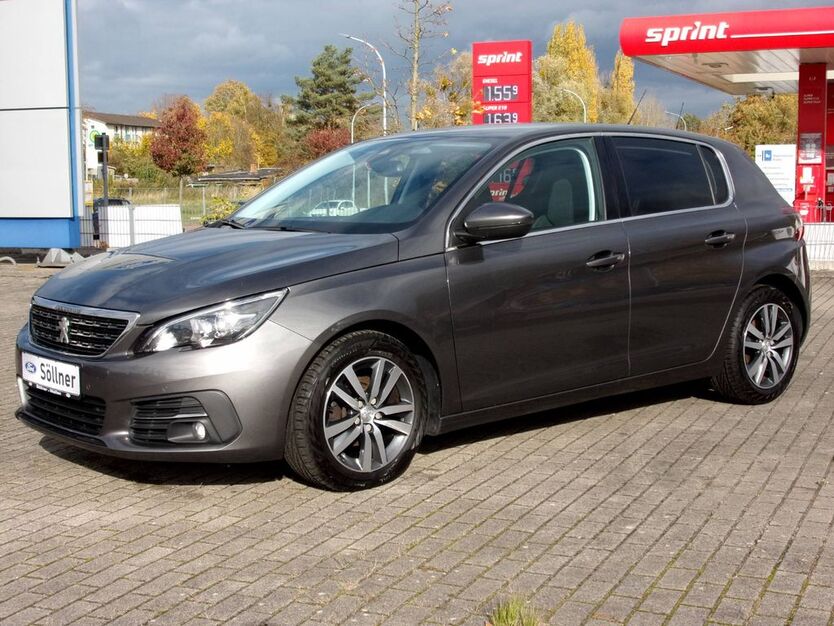 Peugeot 308 96.100 km 10.980 € Wolfen 06766