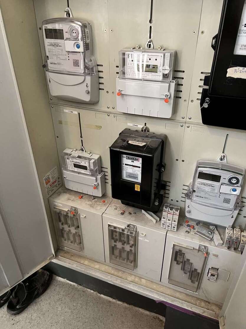 Wohn- und Geschäftshaus mit Sanierungspotenzial 18 zimmer