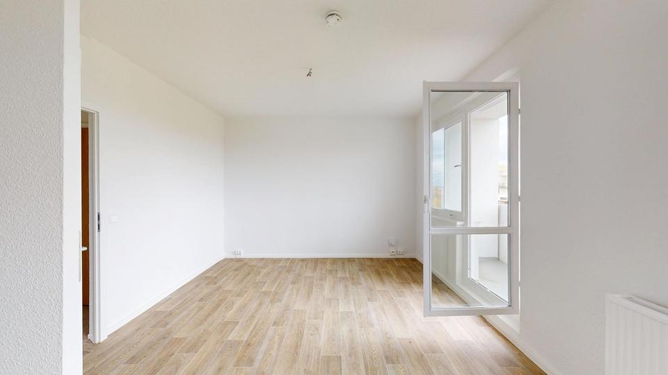 Etagenwohnung Halle (Saale) Dölau - 4 Zimmer, 65 m&sup2;, 567&euro; | Angebot:25446776