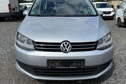 VW Sharan 154.000 km 4.799 &euro; Halle 06132