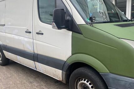 VW Crafter 284.000 km 5.900 &euro; Halle/Saale 06116
