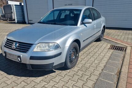 VW Passat 161.164 km 2.299 &euro; Bitterfeld - Wolfen 06766